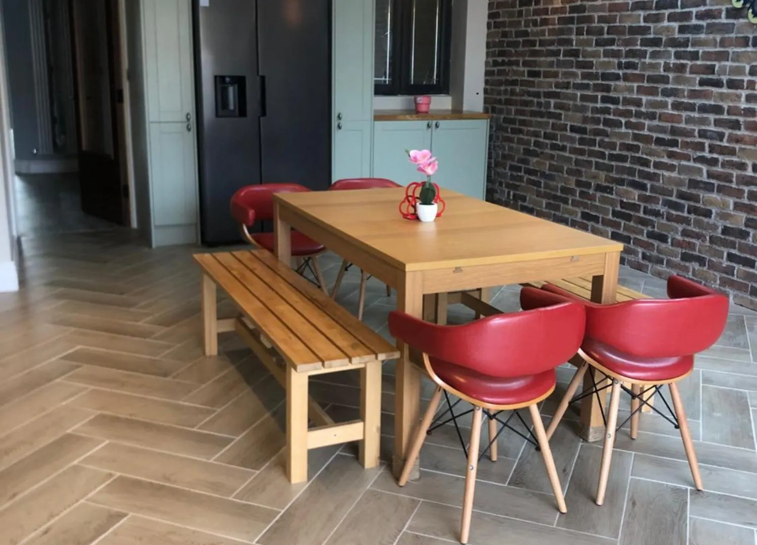 Green Gate Apartment London Homestay