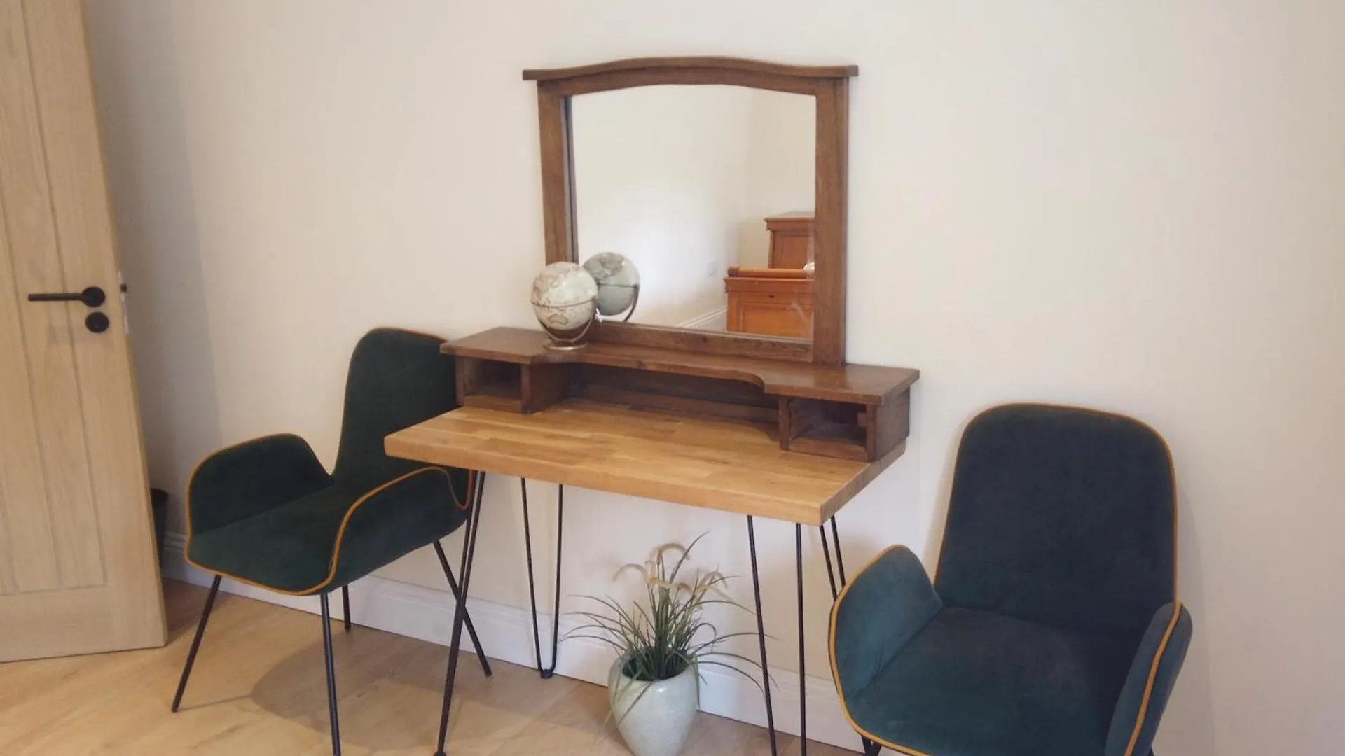 Homestay Green Gate Apartment London United Kingdom