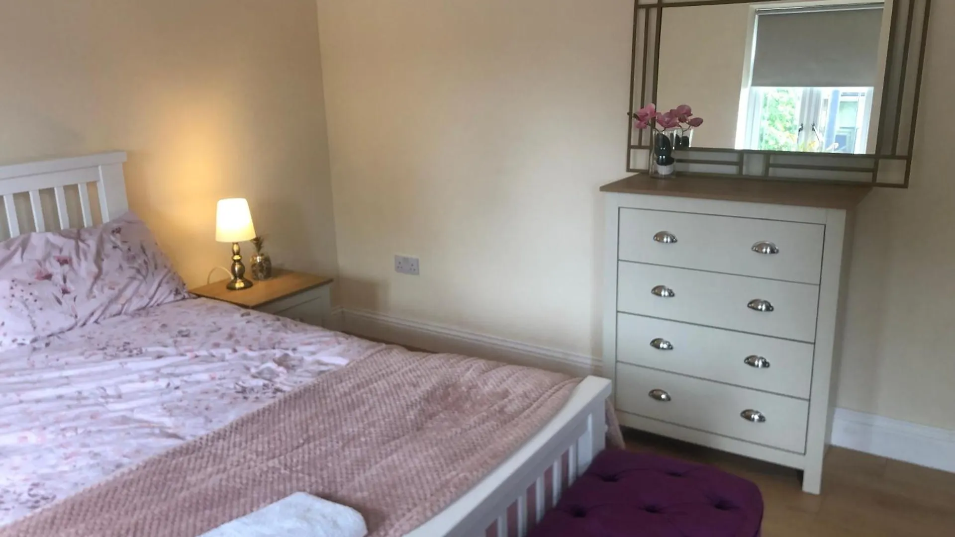 Homestay Green Gate Apartment London