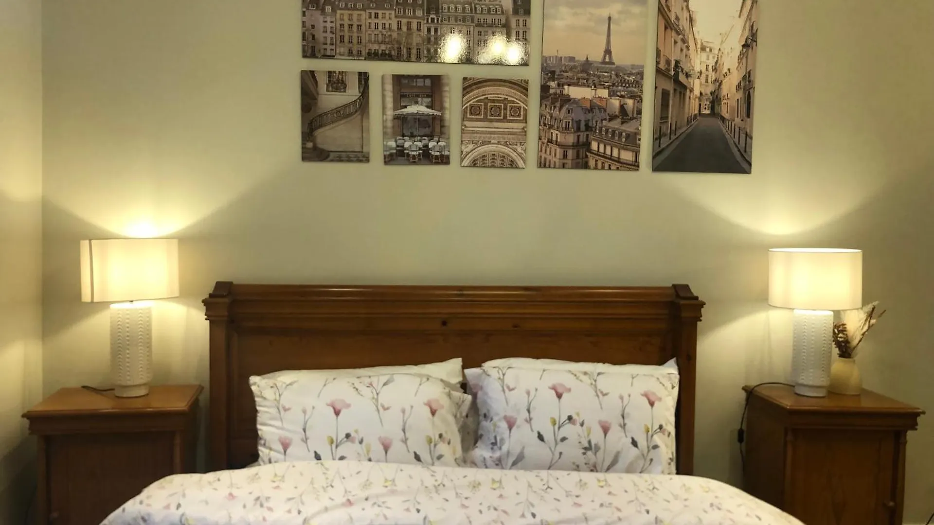 Green Gate Apartment London Homestay